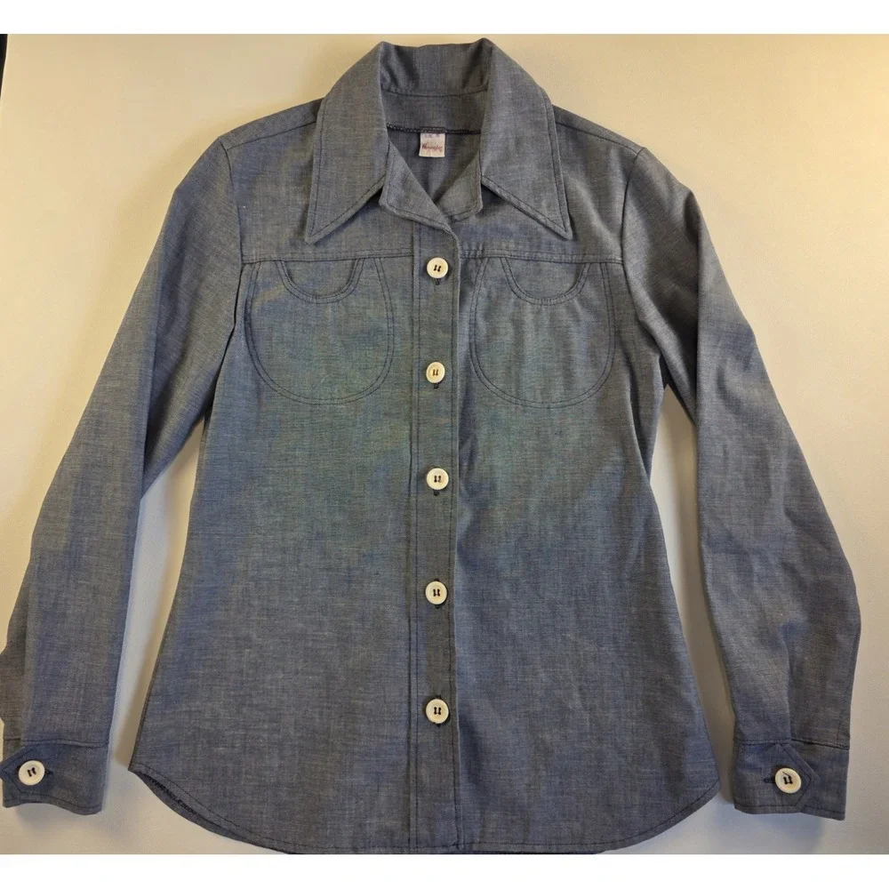 Vintage Wrangler Button Up Shirt Womens Small Chambray Blue Long Sleeve 70s USA